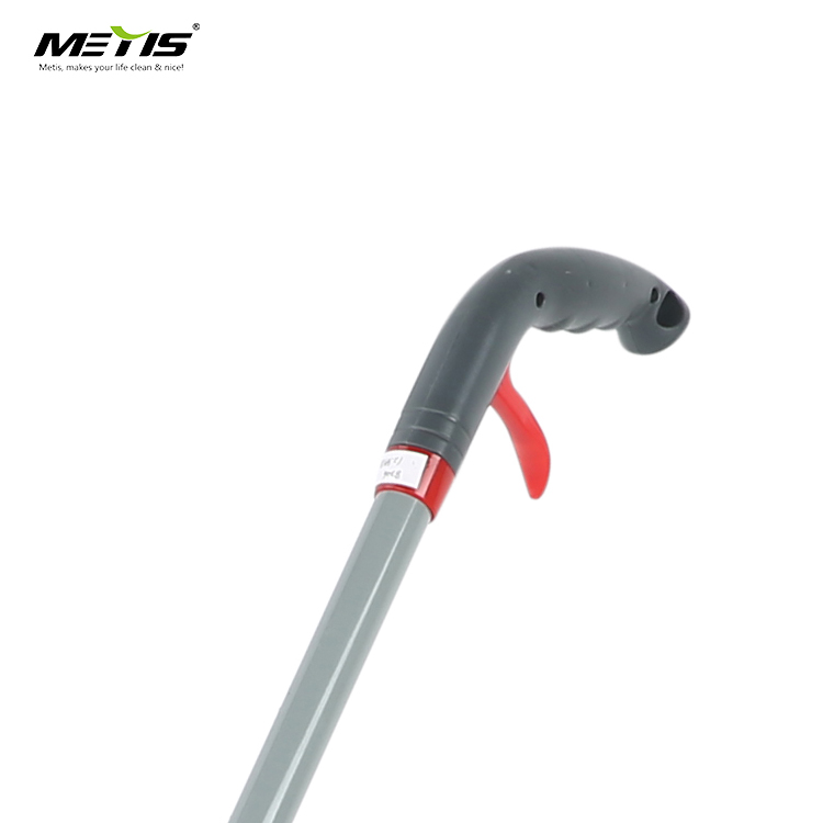 Metis 8206 Large Capacity Bottle Power Handy Quick Cleaning Mop Microfiber Pad Economic Spray Mop